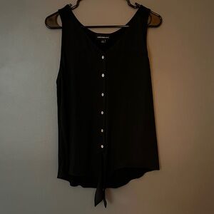 Elegant Black Sleeveless Blouse